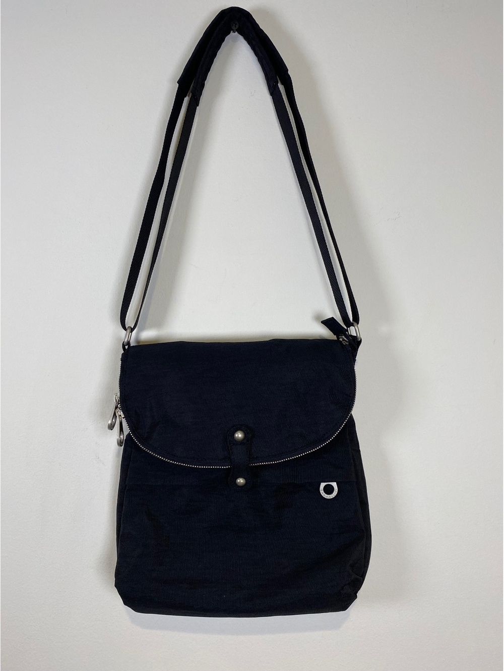 Baggallini Black Crossbody Shoulder Bag